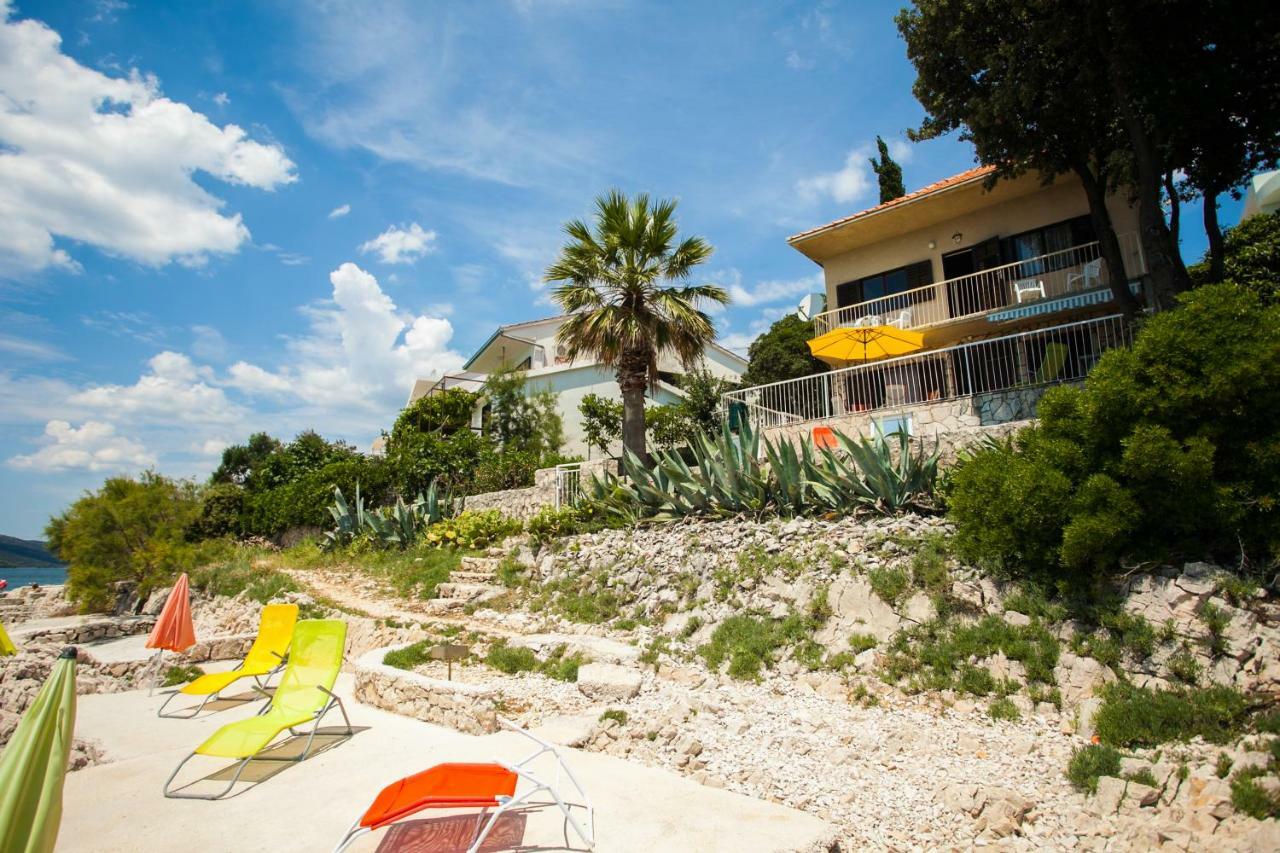Villa Amarela Сегет Враница Екстериор снимка